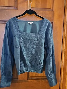 Ultra Pink Embroidered Square Neck Long-Sleeve Top - Deep Green